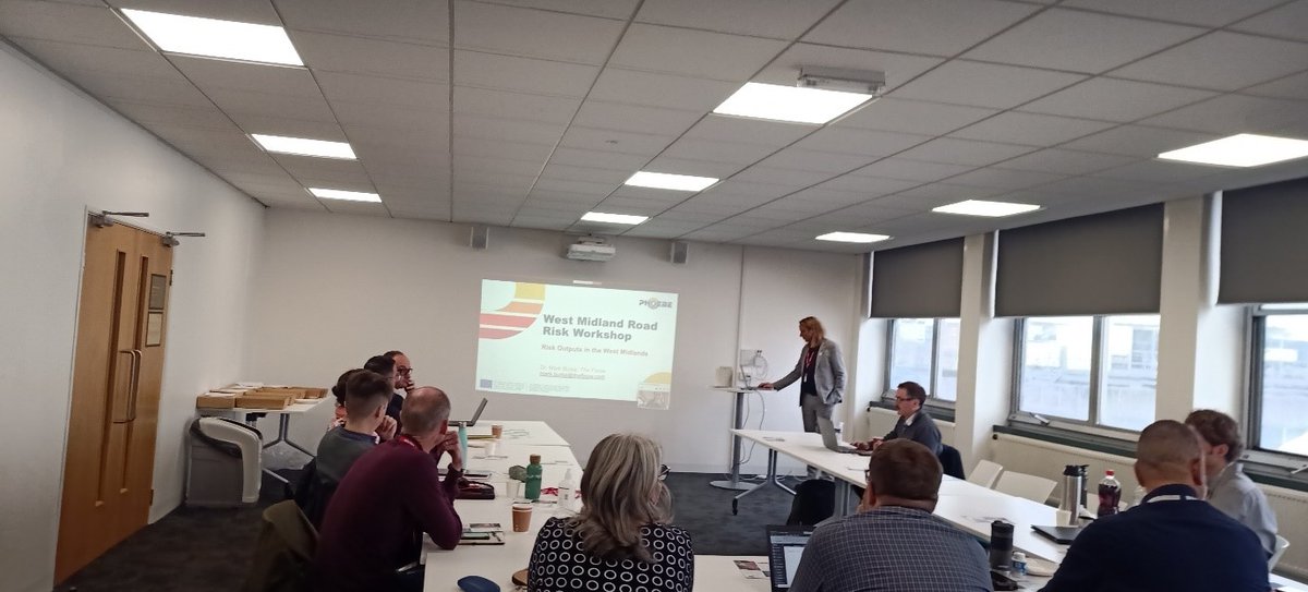 Project_PHOEBE's tweet image. PHOEBE partners @iRAPSavingLives &amp;amp; @TheFloowltd  discussed road safety risks and mitigation strategies during recent local workshop for the West Midlands: phoebe-project.eu/road-risk-work…
