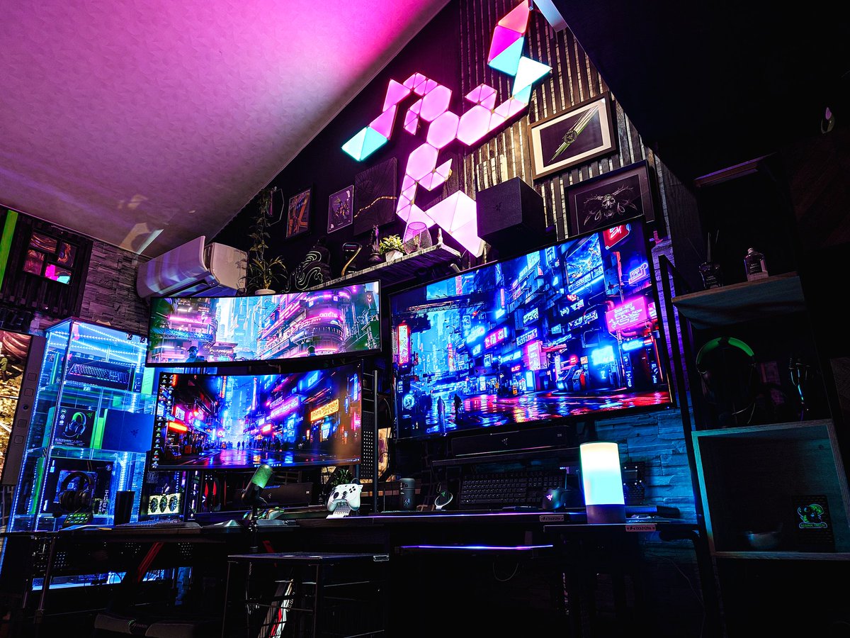 Lo veas por donde lo veas, una zona de juego Chroma es espectacular para tu experiencia de juego. No te pierdas las fotos de otros fans en nuestro canal de Discord: rzr.to/discord 

📷@mitu97889220