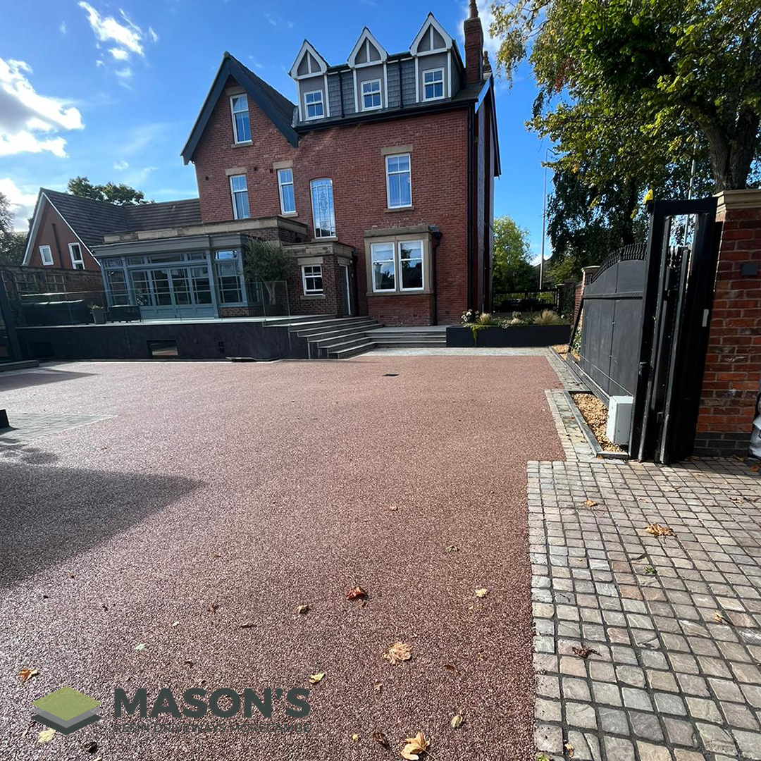 masonsresin's tweet photo. Resin driveways offer the perfect blend of style, strength, and low-maintenance living. With endless design options, we’ll help you create a driveway that’s as unique as your home.
📅 Secure your 2025 installation slot today: https://t.co/PtzproHg58
#ResinDriveways https://t.co/WpytexnW2E