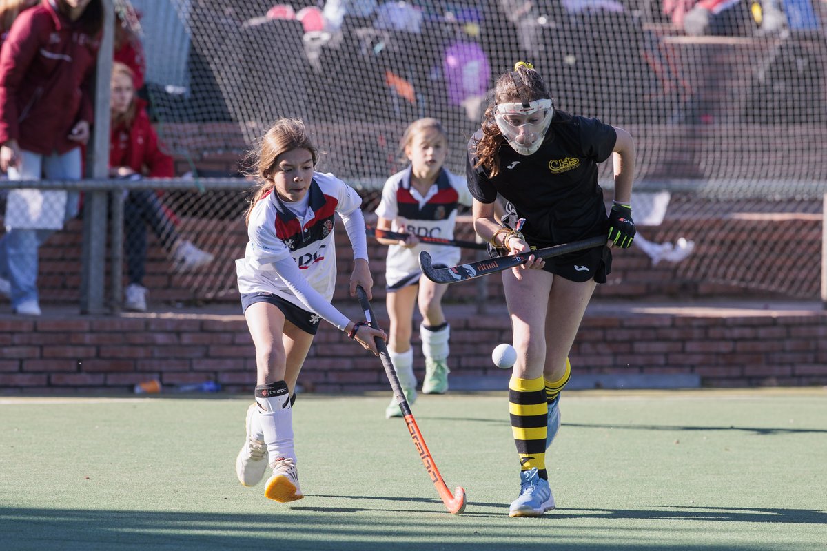 El Torneo Internacional de la Inmaculada reunió a más de 1.300 niños y niñas en nuestras instalaciones. ¡Gracias a los participantes, a las familias y acompañantes por su implicación durante estos 3 días de diversión y el mejor hockey infantil del continente!
📸 Nacho Olano