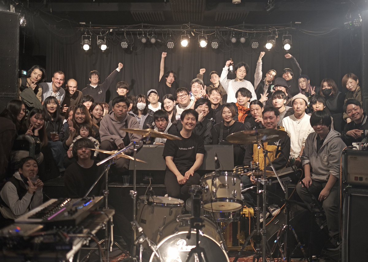 S_D_Works's tweet image. 昨日はレコ発at京都GROWLYありがとうございました…✨

まだ余韻から抜け出せずにいます……

出演してくれた3バンド
見に来てくれたお客さん
京都GROWLYのスタッフ

夢のような時間をありがとうございました
ラストGROWLY噛み締めました

ネクストライブは12/24(火)at 二条nano
よろしくです✨