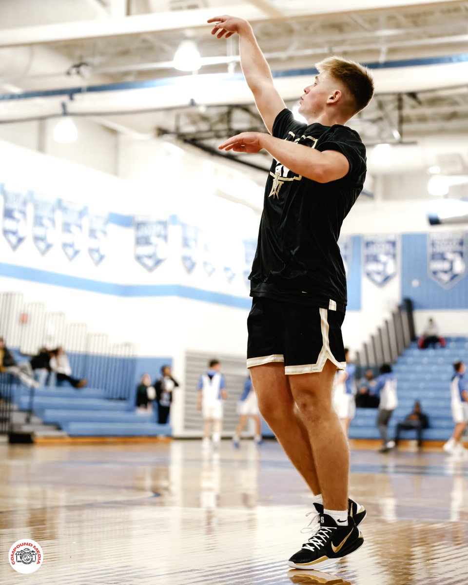 CompoundMedia tweet media