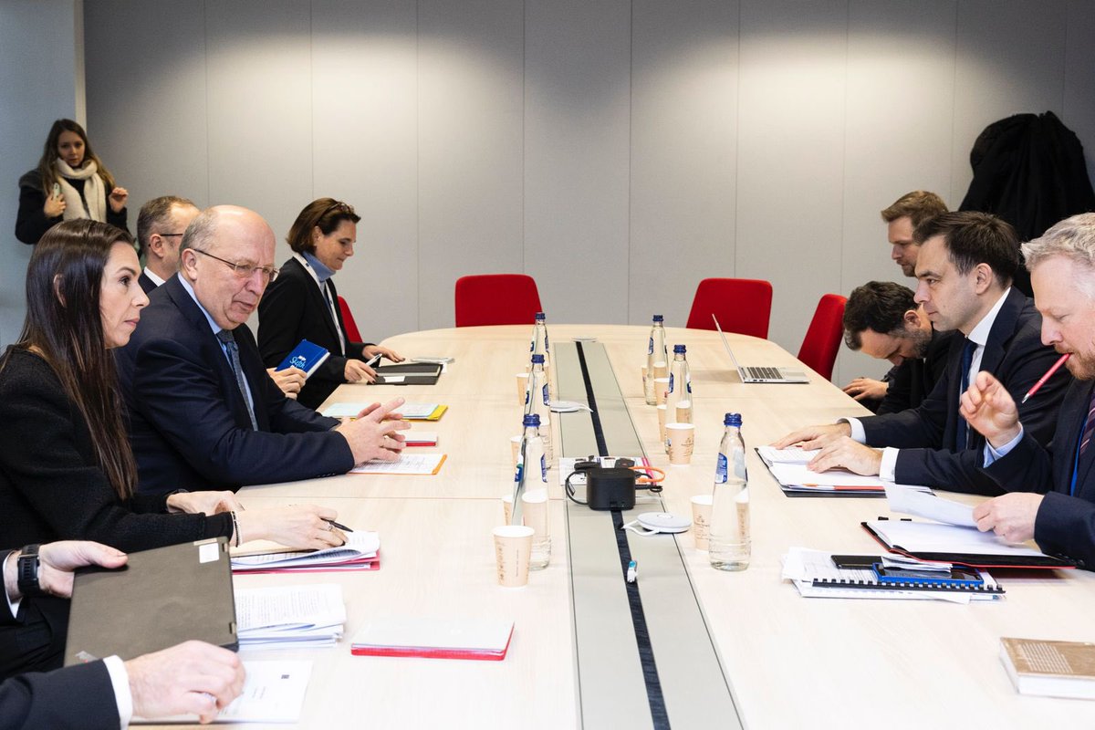 KubiliusA's tweet photo. Today I met 🇵🇱Polish Finance Minister @Domanski_Andrz, we discussed the priorities of the upcomming Polish 🇪🇺EU Presidency. 

Poland is setting an example in defence spending, as it will invest a record 4.7% GDP in 2025.

We need to spend more, better, together and European. https://t.co/d2Oa40rODy