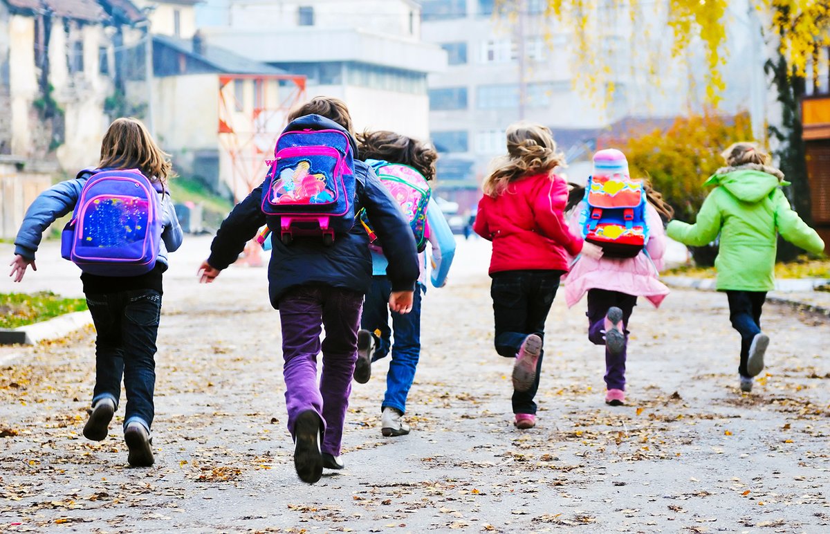 Turun kaupungin järjestämään maksulliseen perusopetuksen aamu- ja iltapäivätoimintaan ovat nykyisen lainsäädännön mukaan oikeutettuja 1.–2. luokkien oppilaat sekä perusopetuksen oppilaat, joilla on erityisen tuen päätös. 

Aamu- ja… dlvr.it/TGgrbB #Turku