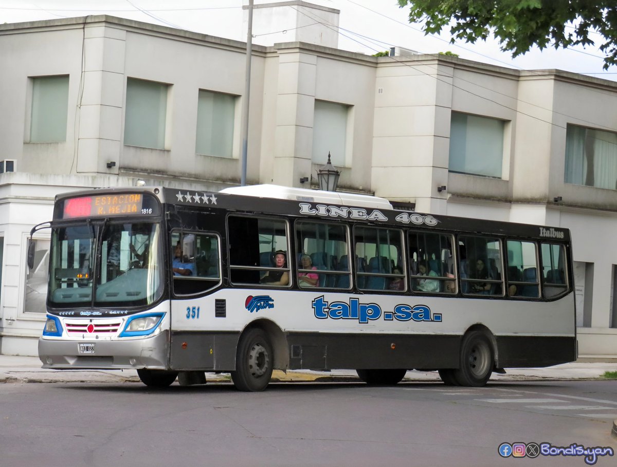 BondisYan's tweet photo. Todas las líneas de #TALPSA están de #PARO debido a una agresión a un chofer.
.
@CiudadDeBondis @AtrasMire https://t.co/4H9cFbNu5P