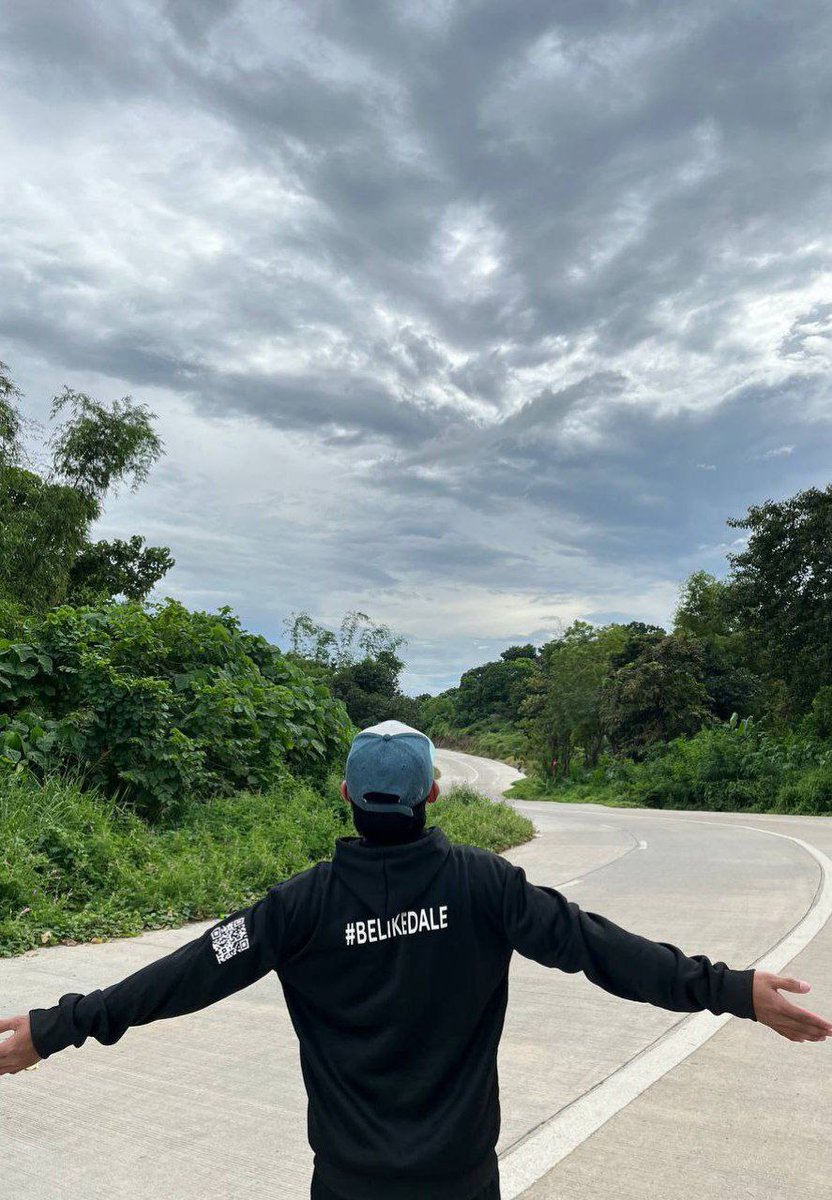 Dracopobia's tweet image. Oh Lets #BELIKEDALE peeps.

@DeepWhalesAI #DEEPAI #BELIKEDALE 🐳