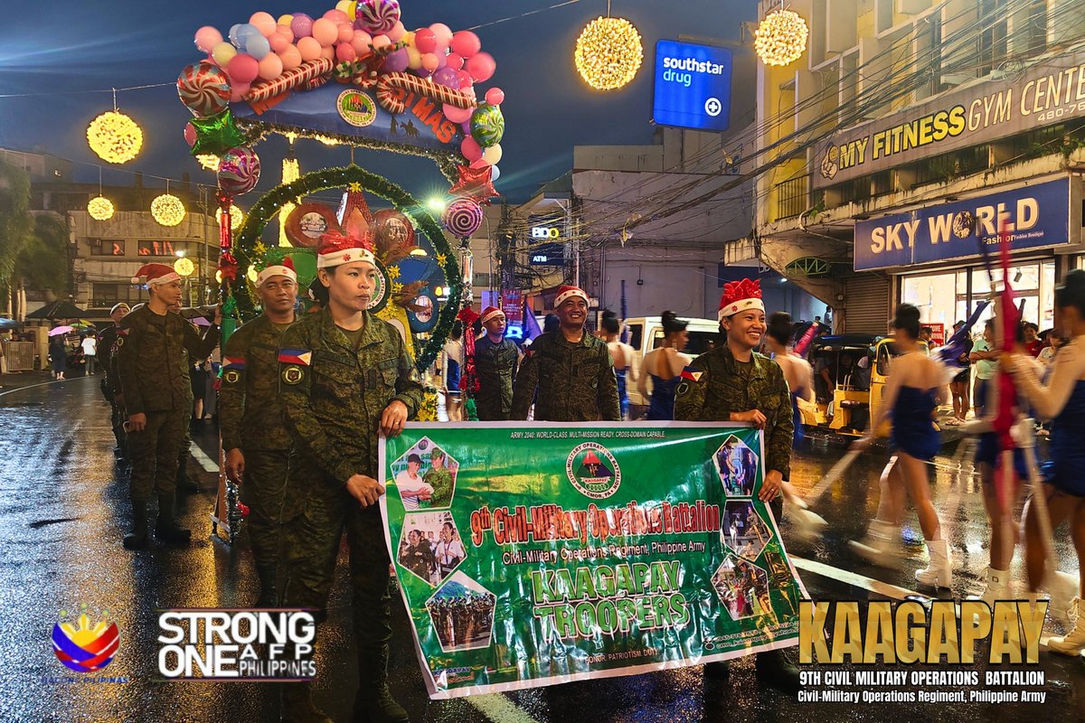 9CMOBattalion's tweet photo. 𝐆𝐫𝐚𝐧𝐝 𝐎𝐩𝐞𝐧𝐢𝐧𝐠 𝐏𝐚𝐫𝐚𝐝𝐞 𝐨𝐟 𝐏𝐚𝐬𝐤𝐮𝐡𝐚𝐧 𝐬𝐚 𝐆𝐥𝐨𝐛𝐚𝐥 𝐀𝐥𝐛𝐚𝐲

See More: https://t.co/2B9Ewc1fEP

#KaagapayNgMgaBikolano
#MatatagNaHukbongKatihan
#StrongerArmyStrongerCountry
#ServingthePeopleSecuringtheLand
#PhilippineArmy
#ATR2040 https://t.co/TPs9u3n4ne