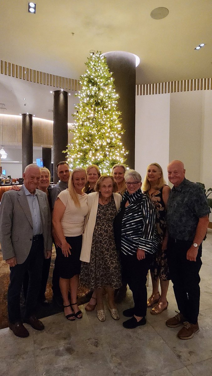 Michelle Paton tweet media