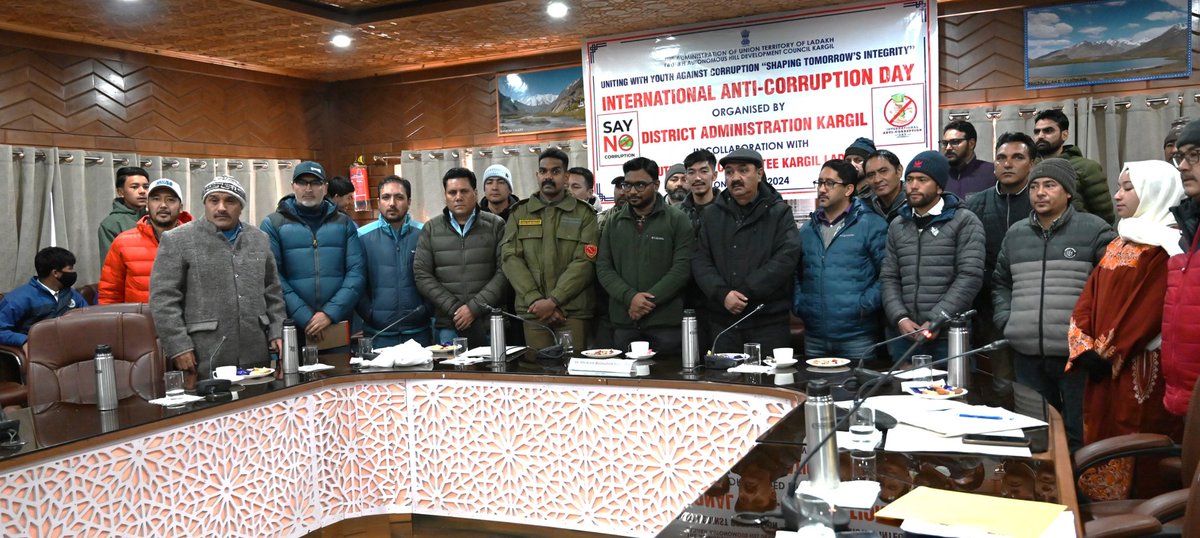 DIPR_Kargil's tweet photo. District Admin Kargil in collaboration with Youth Action Committee Kargil organizes conference on International Anti-Corruption Day
@dc_Kgl @Info_Ladakh @ddnews_jammu @DDNewslive @airnewskargil @prasarbharti @airnewsalerts 
@DailyExcelsior1 https://t.co/iK7kszf263