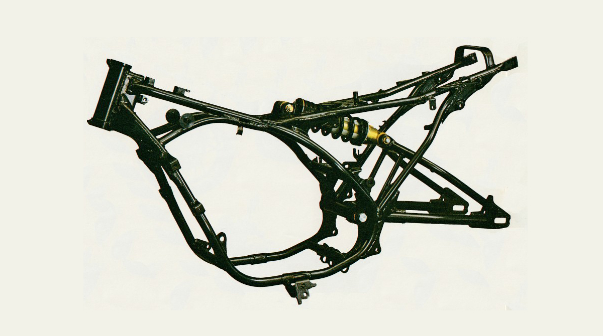 SPORTSBIKESHOP's tweet photo. This week’s #FrameFriday is a much loved icon, so we’ll try not to give too much away. If you know what it is, please comment with the year, make and model. We’ll give the right answer in a reply on Monday morning. https://t.co/D9i9f6V8Ic