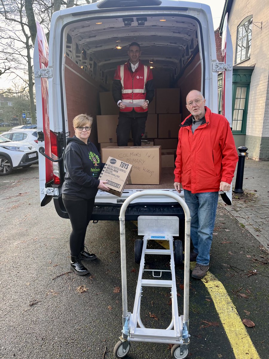 Birmingham Pathfinder (@bhampathfinder) on Twitter photo Presents arriving at St Nics today for <a href="/BhamPathfinder/">Birmingham Pathfinder</a> families massive thanks to <a href="/BhamSalvArmy/">Salvation Army Bham</a> 💚 Presents arriving at St Nics today for <a href="/BhamPathfinder/">Birmingham Pathfinder</a> families massive thanks to <a href="/BhamSalvArmy/">Salvation Army Bham</a> 💚