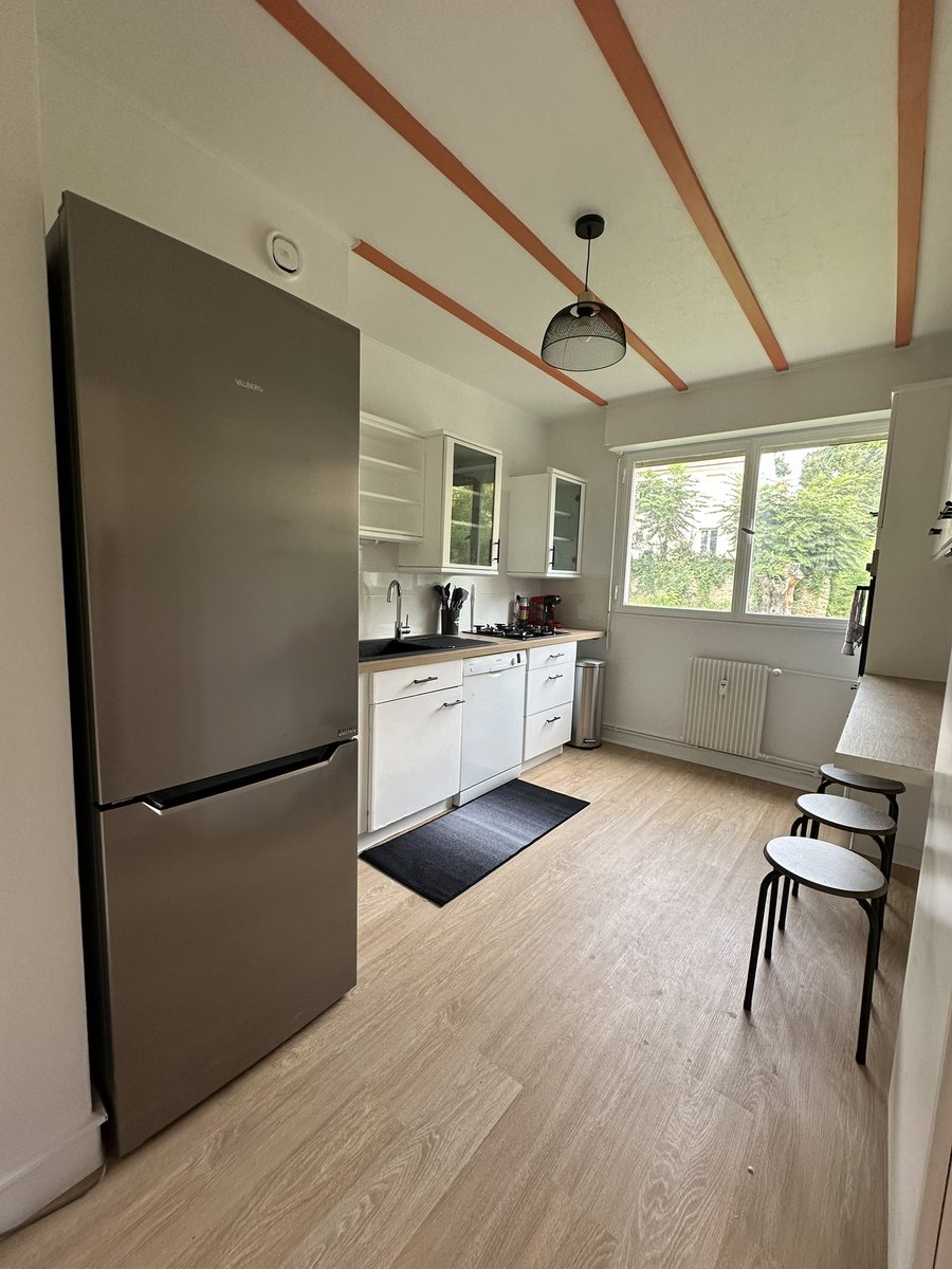 DidineChannel's tweet photo. 🚨 URGENT RECHERCHE COLOCATAIRES 🚨 

🏠 Colocation 3 chambres - Corbeil-Essonnes
- Chambres meublées dans un appart de 76m² en résidence calme et sécurisée avec ascenseur. 

#Location #Colocation #CorbeilEssonnes #IDF https://t.co/KpTBrk0X6u