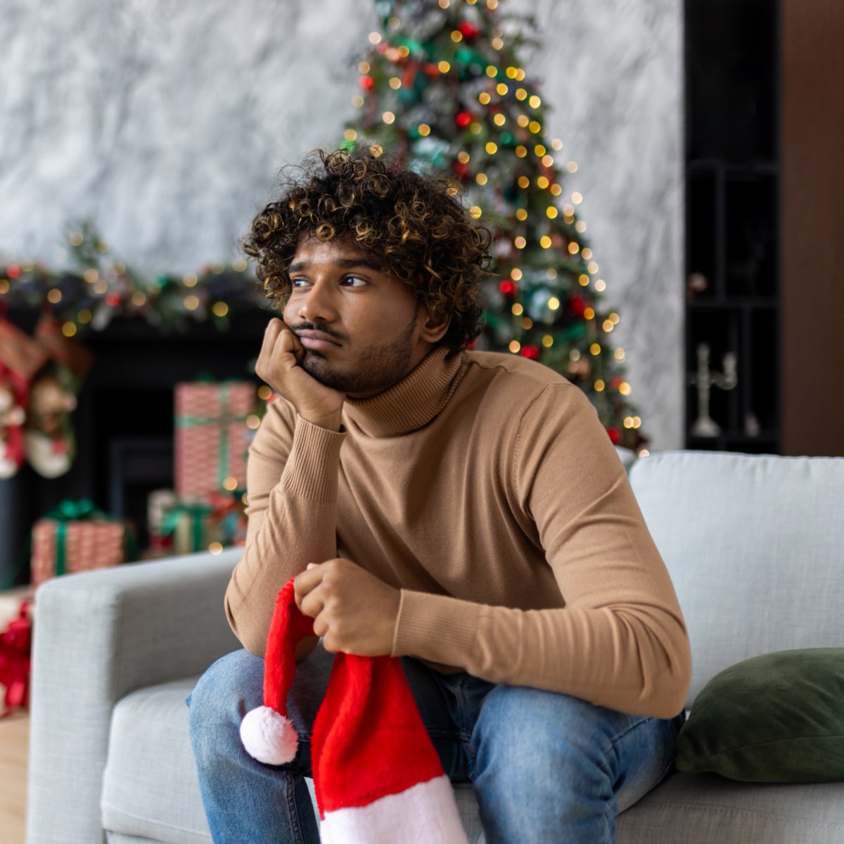 cbhcfl's tweet photo. If seasonal depression is weighing you down, we’re here to help lighten the load. 

Walk-in hours are available at the main Punta Gorda campus, Mon. - Thurs. from 9 a.m. to 2:30 p.m. and Fri., from 9 a.m. to 2 p.m. #CBHCCares #PuntaGorda #SWFL #SeasonalAffectiveDisorder https://t.co/qc7cfklQxC