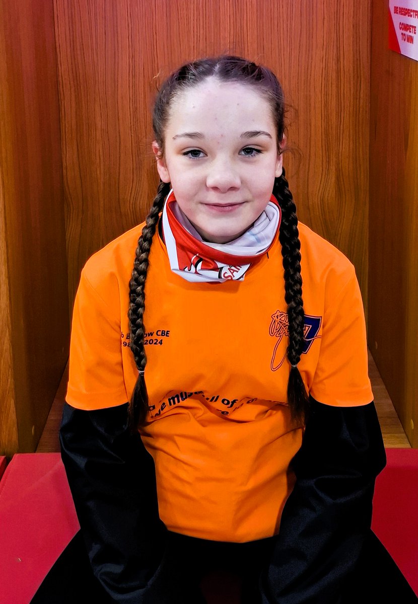 SEACHS1961's tweet photo. Y8 Student, Scarlet runs 22.3 miles over 7 days to raise money for the MND Charity!  Read about Scarlet's inspirational achievement!
https://t.co/rqXN6lQtT5
We are very proud of you Scarlet, and keep on running!
#INSPIRATIONALACTIONS https://t.co/HZl3Kp6mBr