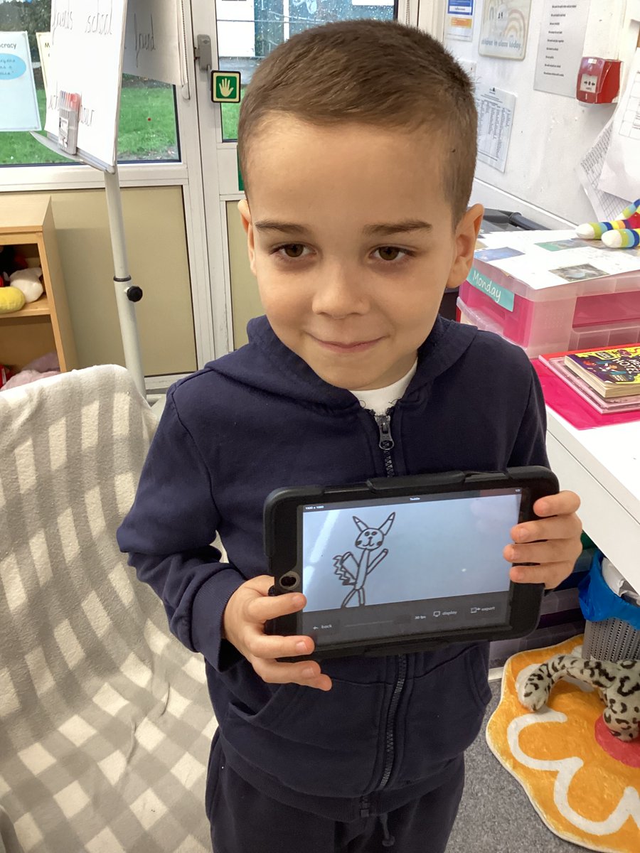 raeburnprimary's tweet image. Year 3 have mastered onion skinning animation in their computing lesson.  Some fabulous examples to be proud of.
#RaeburnComputing  #RaeburnYear3