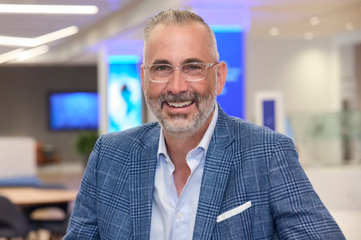 wpontel's tweet photo. @Eric Arcese, VP of Global Partner Marketing at Dell Technologies, shares his expert insights into three key trends that will redefine the tech landscape in 2025, unlocking exciting opportunities for the @Dell Technologies Partner community:
👉https://t.co/WPY4lpwIPb #iwork4dell https://t.co/Drp1jcQLjV