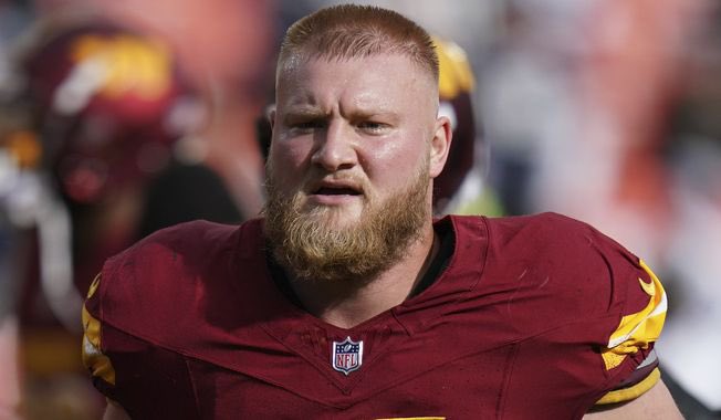 Tyler Biadasz #ProBowlVote 

• 1 sack allowed
• 0 hits allowed (1st among C)
• 98.8 pass blocking efficiency (PFF)
• Nickname: Tyler Badass

1 repost = 1 vote
