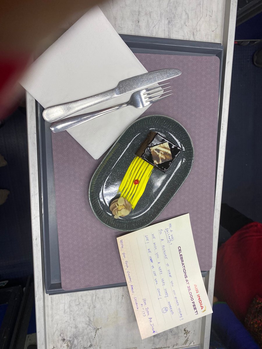 isitachemist's tweet photo. Thank you team @airindia of AI173 for celebrating us at 35000 ft! Definitely made our trip back to SFO memorable! #AirIndia #marriagestory #celebration https://t.co/lQ7rqjEdhF