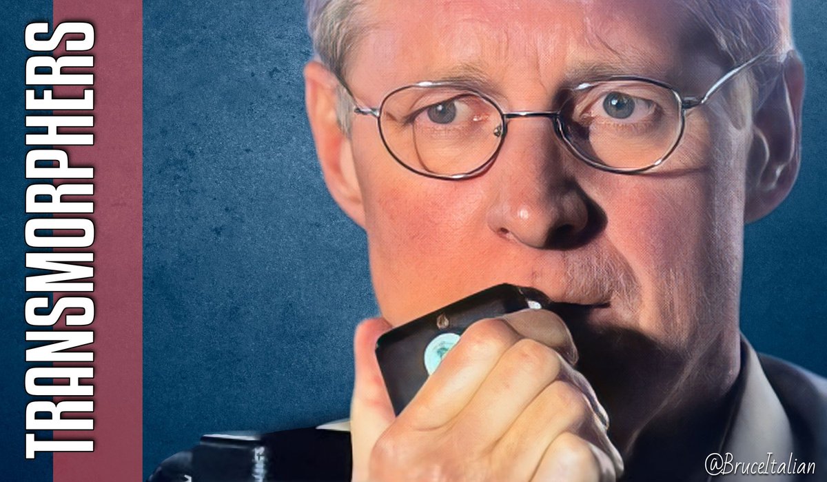 BruceItalian's tweet photo. Bruce, as Officer Hadley Ryan, in "Transmorphers: Fall of Man" (2009).
#BruceBoxleitner
#JenniferRubin #ShaneVanDyke
#Transmorphers #robots
#Action #Thriller #SciFi https://t.co/P6Jc5HxD1c