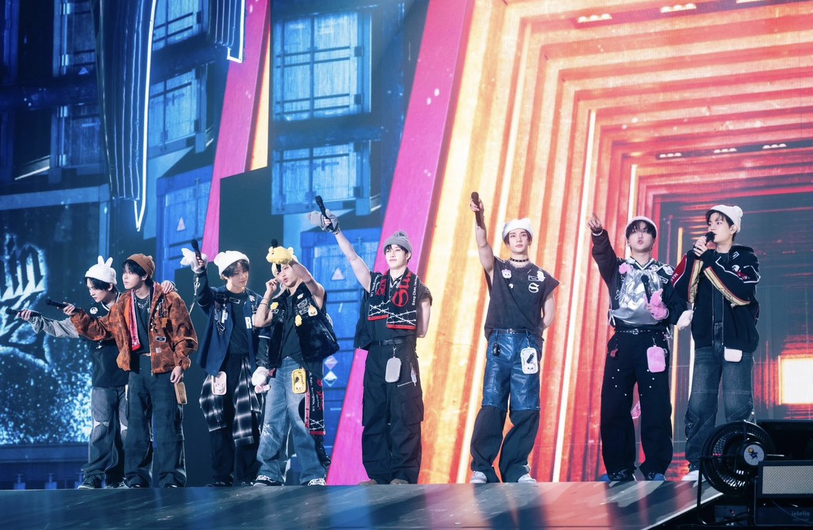 seitaro_tanaka's tweet photo. Stray Kids

「Stray Kids World Tour 〈dominATE〉」

@京セラドーム大阪　📸

https://t.co/G2X8STcwtn

#straykids #stay https://t.co/op7QReGsxp