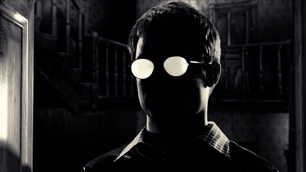 bigstargazer99's tweet photo. Name a good movie adapted from a graphic novel. 

I like "Sin City." https://t.co/X9RtSKyUCB
