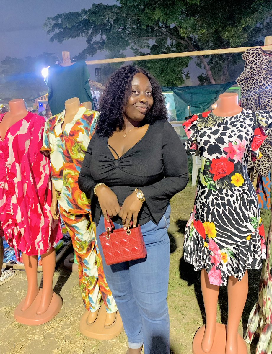 iamKemorahouse's tweet photo. Christmas Unplugged!!!!   Day 9.

We are out here with beautiful Trendy designs from our #readytowearcollection.

Come to TradeFair stand 21, opposite Museum 
Come and Shop, Everything affordable @discounted price.. https://t.co/Qz0sKVJlzH