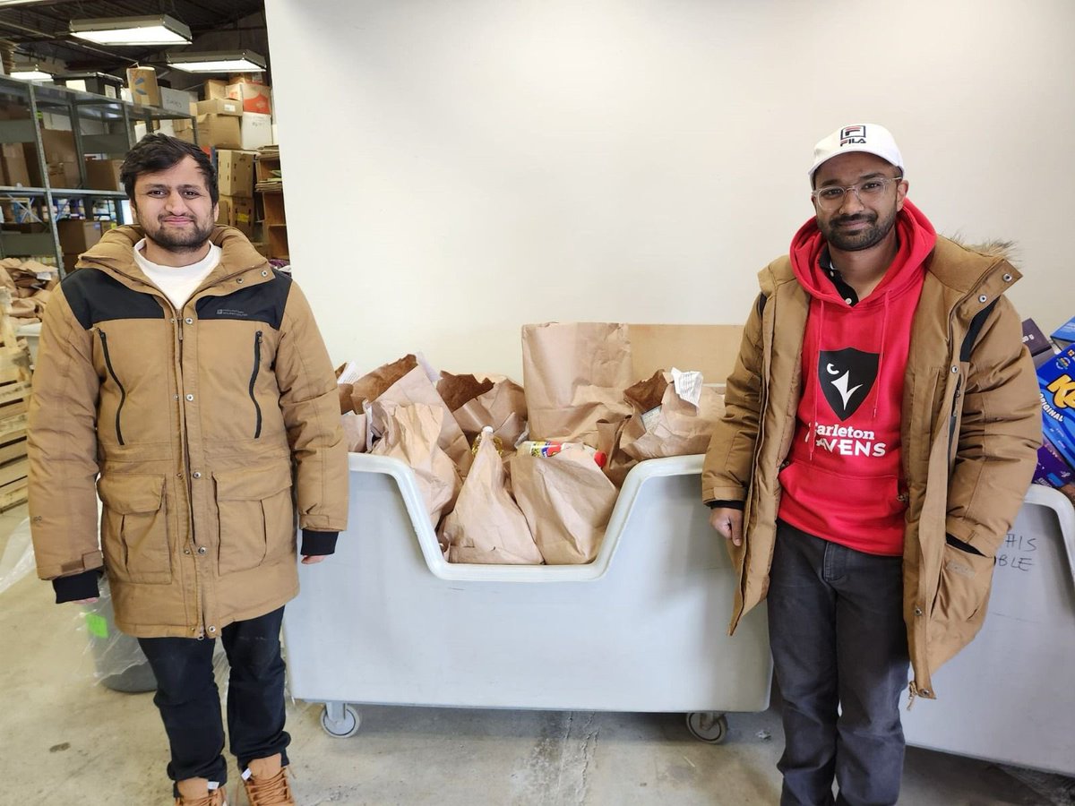 Our incredible Ahmadiyya Muslim Youth in Ottawa West have collected over 3,100 lbs of food for those in need!

This is part of the national food drive campaign organized by the <a href="/AMYACanada/">Muslim Youth Canada</a>

Thank you for your generosity and compassion.

#FoodDrive #CommunityService #Ottawa