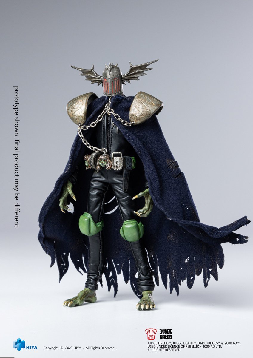 Tokullector's tweet photo. #JudgeDread's Judge Fear is joining HIYA Toys' Exquisite Super line late next year! The 1/12 scale figure includes optional hands, 3 alternate faces and replacement head with double door helmet as well! https://t.co/LKa5CbF9Xx