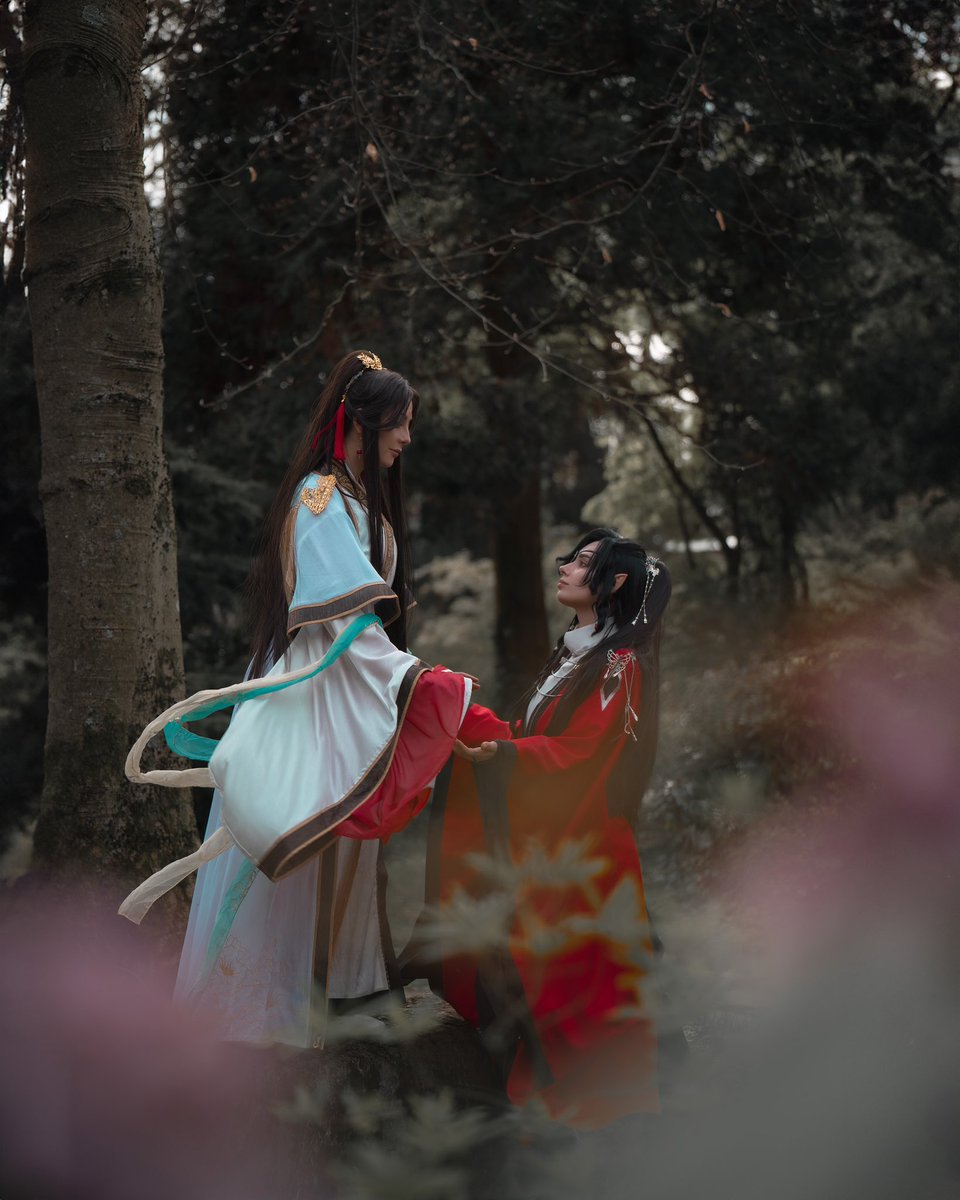 Inga09065585's tweet photo. Hualian ♥️
#thcf #HeavenOfficialsBlessing #hualian #mxtx #HuaCheng #XieLian #cosplay #cosplaytwt https://t.co/GEoyKTCWF6