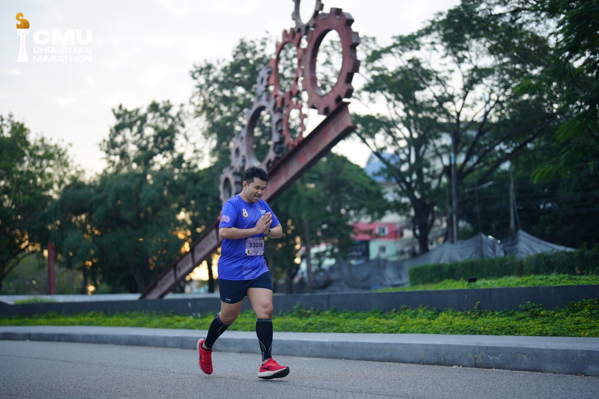 nuengisme's tweet photo. Cmu marathon 2024 end of the season 💜🤍 #cmumarathon2024 #cmumarathon #halfmarathon #running #garmin https://t.co/eJT4u8Qm5a