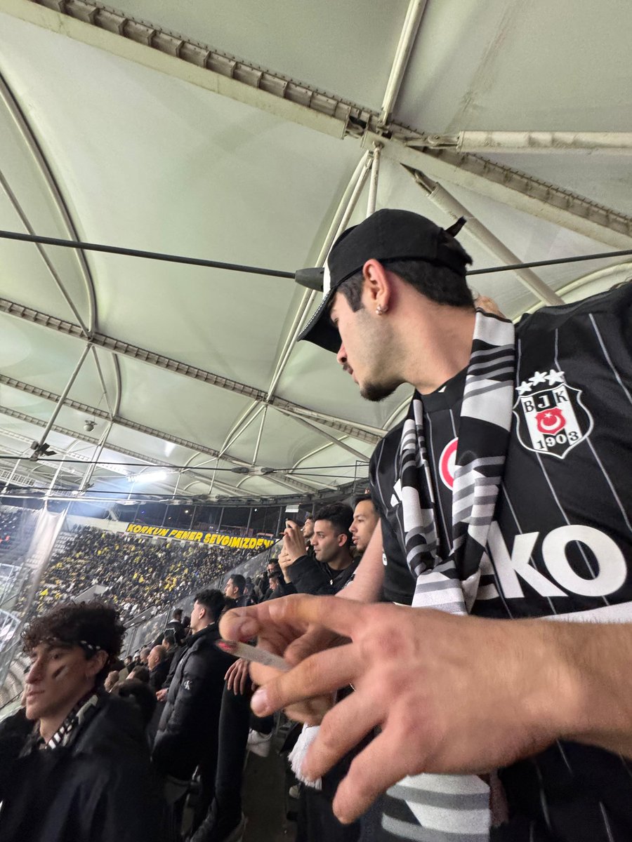 tunalyus's tweet photo. @kubrabzgn_ Nasıl ya https://t.co/7daIyE0Apb