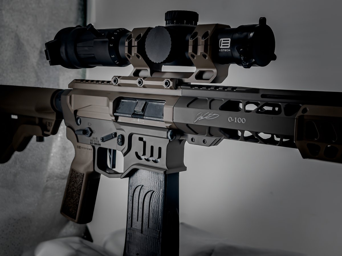 Bilson Arms tweet media