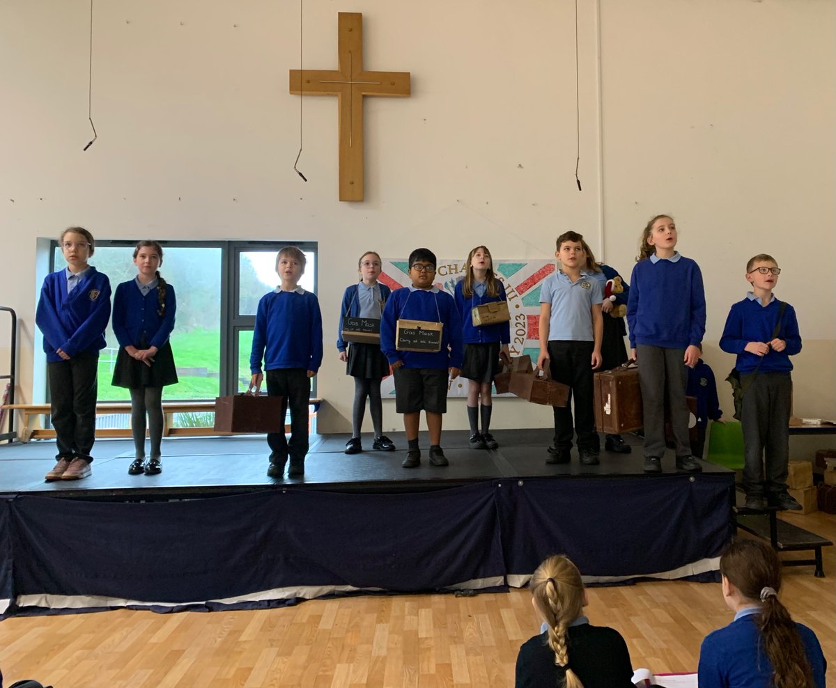 ARWPrimary's tweet image. Blwyddyn 5 have completed their dress rehearsal and are looking forward to welcoming our families and friends to our performance of Archibald’s War. #expressivearts #evaluate #refine