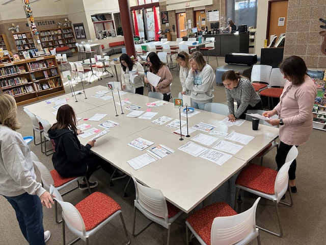 mkenefick158's tweet image. Marlowe staff is growing and learning during Monday Motivators!  Their desire to continuously improve for students is inspiring!  #marlowe158