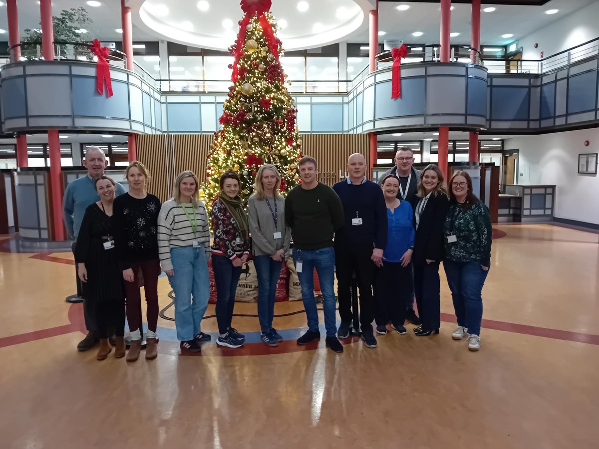 louthcoco's tweet photo. A big thank you to the community team in Louth County Council  for all their  help preparing over 250 Christmas Bags for older and vulnerable people across Co Louth. The bags are funded by #AgeFriendlyLouth & distributed by our community partners (An Garda Síochána, Meals on Wheels, memory cafe, library house bound service ) and are packed full of goodies and treats  @AgeFriendlyIrl #Community #AgeFriendlyLouth