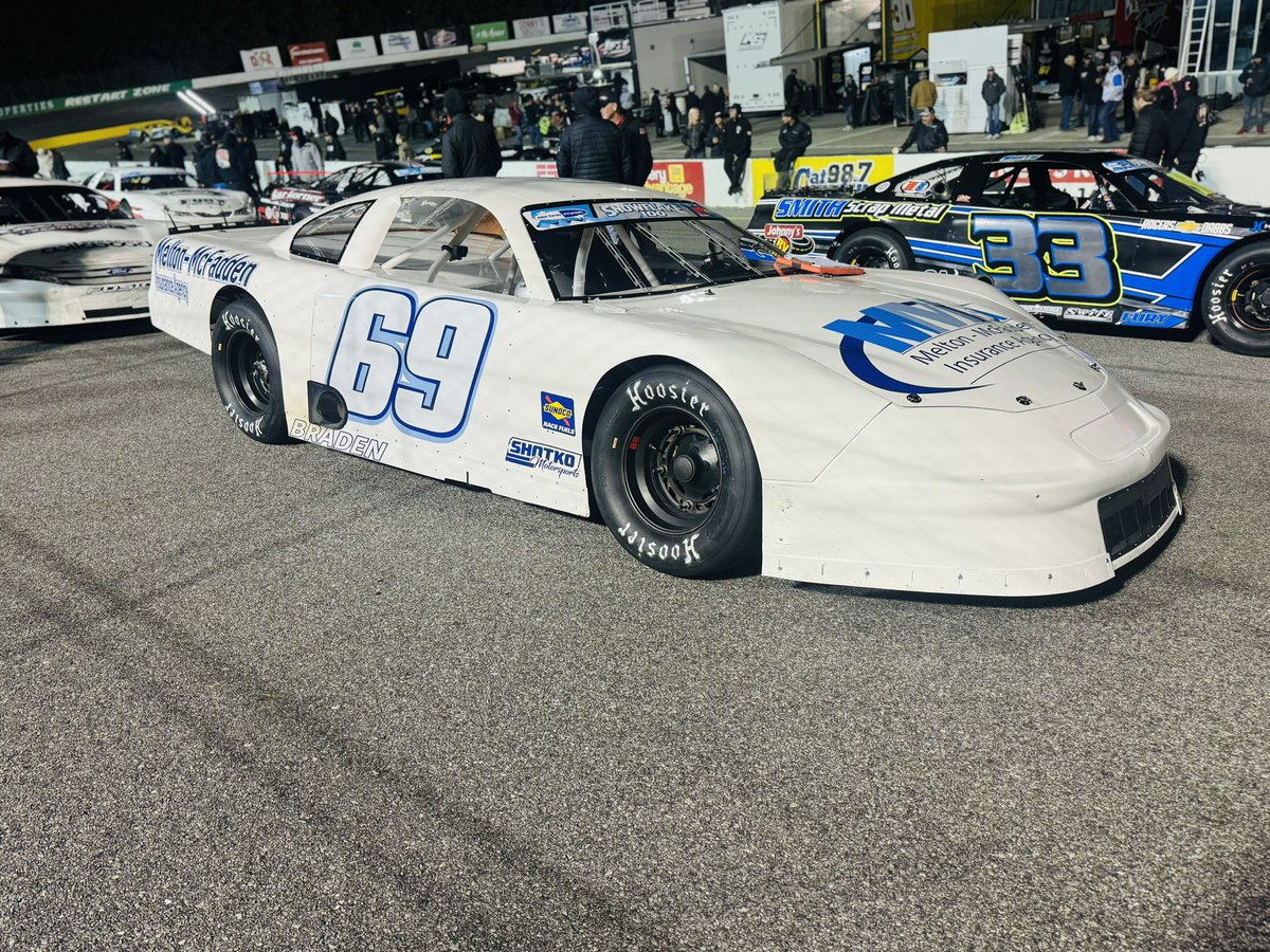 26th- 6th, passing for 5th in our first #snowflake100 with our Shotko Motorsports chassis! Unfortunately we acquired damage that hindered the rest of our race. Overall a great weekend working with <a href="/TrBraden/">Travis Braden</a>.

Thank you to our sponsors and crew who made this happen!👊🏻🏁