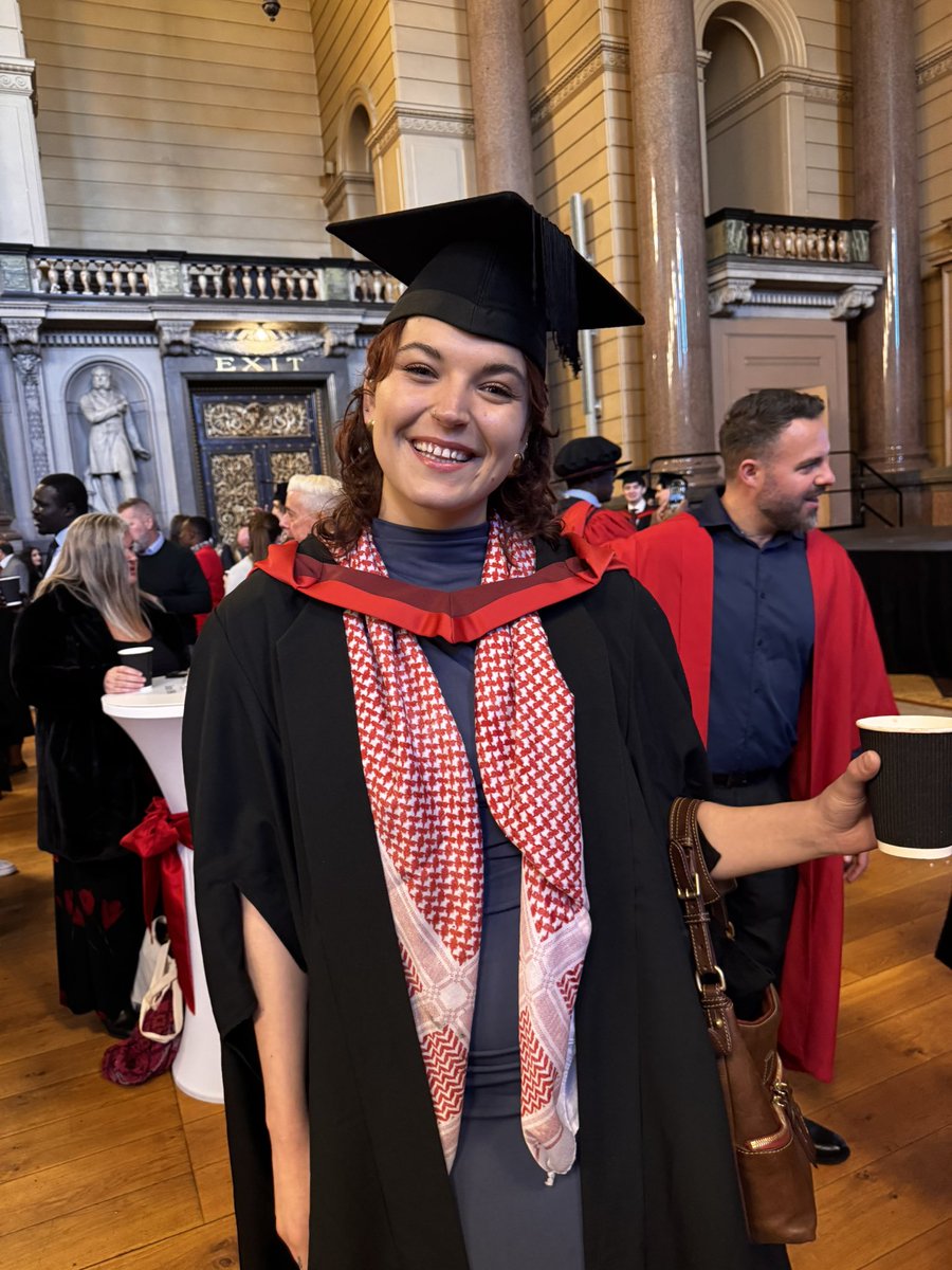 AnnafleurB's tweet photo. MSc Global Health ✅

@LSTMnews https://t.co/SPCGh8akVS
