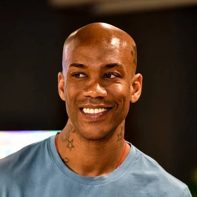LegionHoops's tweet photo. Stephon Marbury on LeBron James:

“I never seen Jordan or Kobe shoot an airball at the free throw line. Have you?… He shouldn't even be mentioned in the same breath as Michael Jordan.”

(via @WhistleSports) https://t.co/vSqdfnB7uI