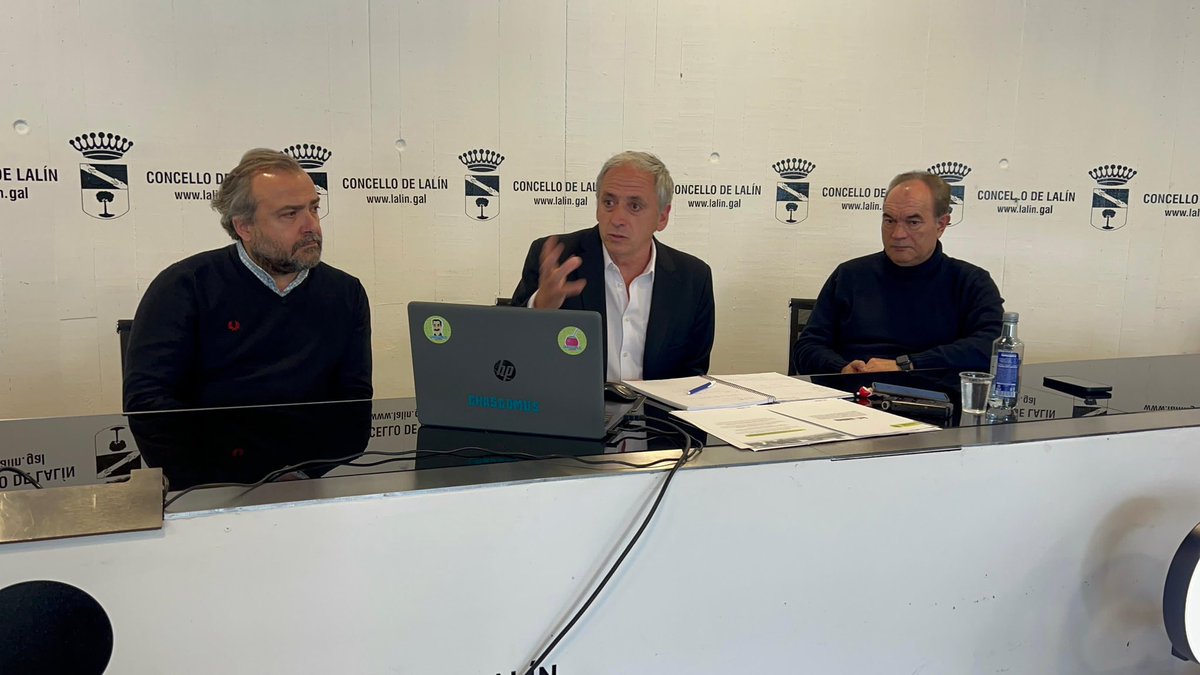 📄 Con mucha alegría hoy presentamos en el Concello de Lalín el proyecto “Chascomús Km0 de la Democracia” 

Lalín es la ciudad gallega, hermana de Chascomús, que en el año 1981, en el Centro Lalín de Buenos Aires, acobijó a Raúl Alfonsín para que hiciera sus reuniones. Esas que+