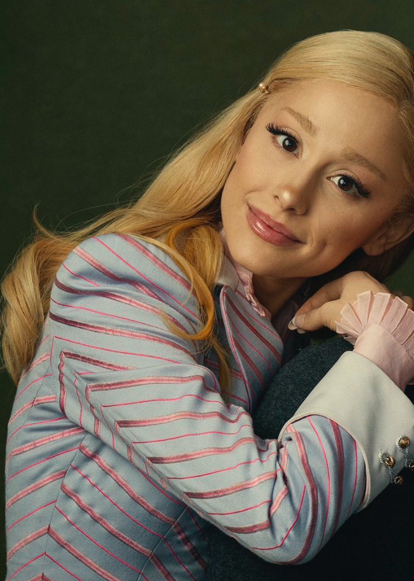 TheGrandeTop10's tweet image. 🏆Congratulations to Ariana Grande for winning ‘Best Supporting Actress’ at the Michigan Movie Critics Guild #MMCG 🩷