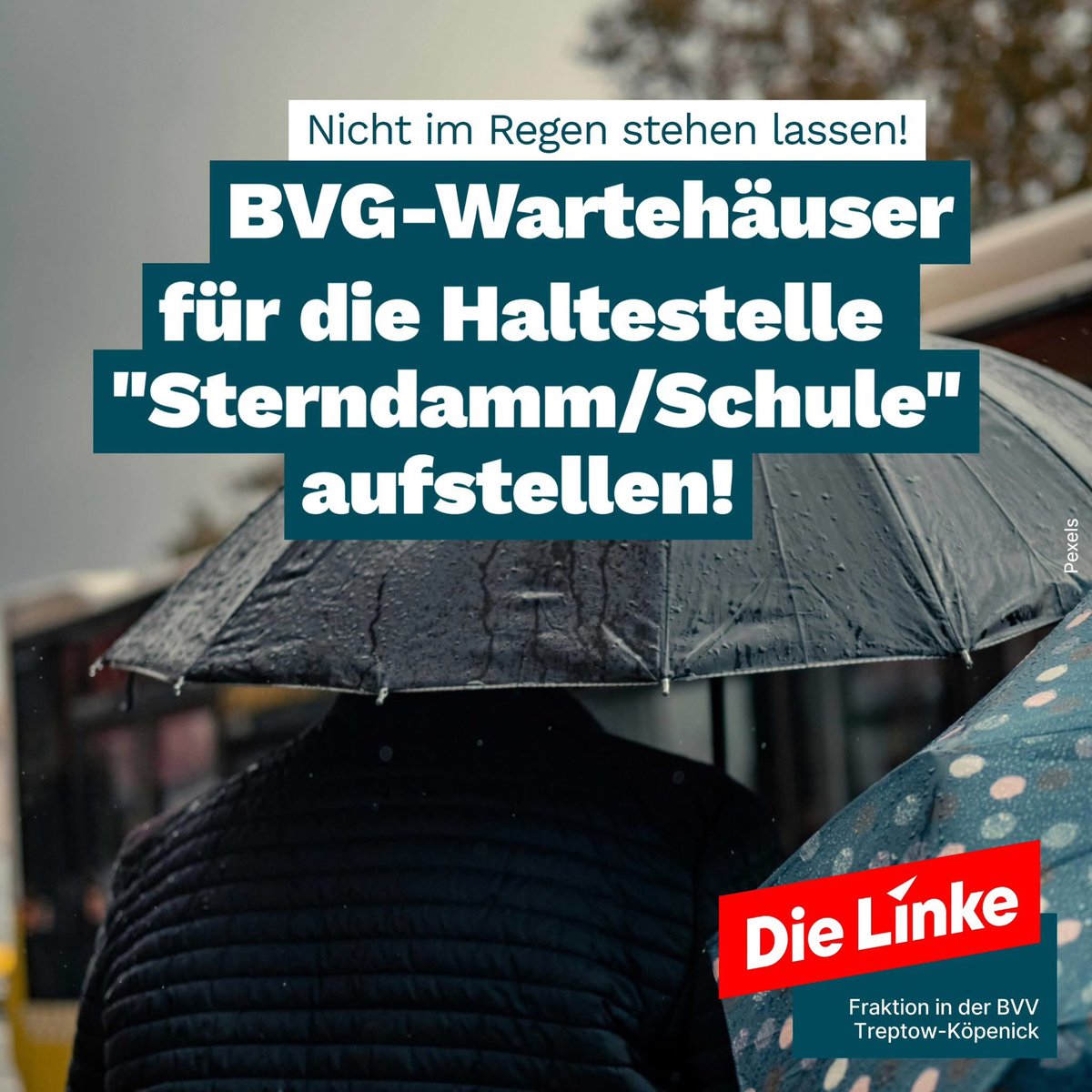 linksfraktiontk's tweet photo. Regen- oder Sonnenschutz können alle gebrauchen, die auf die BVG warten. Insbesondere die Schüler:innen der Ginkobaum-Grundschule nutzen diese Buslinie für den Schulweg. Auch Menschen, die nicht so gut zu Fuß sind, könnten hier ein Wartehäuschen.. https://t.co/iorcXsV1Fx