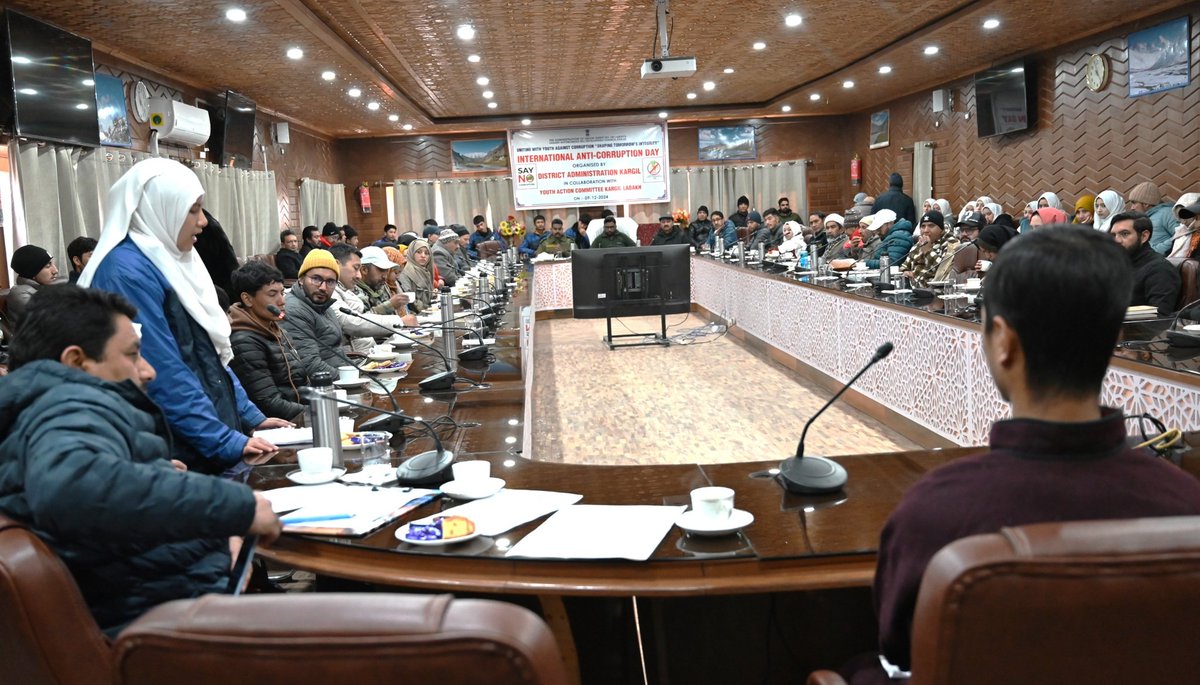 airnewskargil's tweet photo. District Administration Kargil, in collaboration with @YACkargil, Ladakh organized one-day conference on #InternationalAntiCorruptionDay with theme, "Uniting with Youth Against Corruption: Shaping Tomorrow's Integrity," highlighting role of youth in combating corruption
@dc_Kgl https://t.co/uPzPB8ar8r