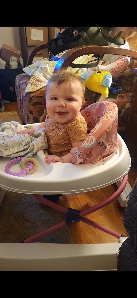carlykrib's tweet photo. Hers the happiest girl https://t.co/TioXQTIA9p