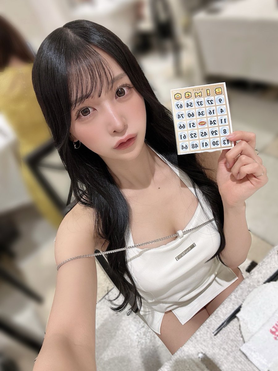 #ゼロイチ大忘年会 4度目の参加にして
初めてビンゴ当てられませんでした...

(これはがんばるぞー！で載せようと思って(タイミングを逃した写真.......))

4リーチしてたのに....... https://t.co/f9Wb2HQYWo