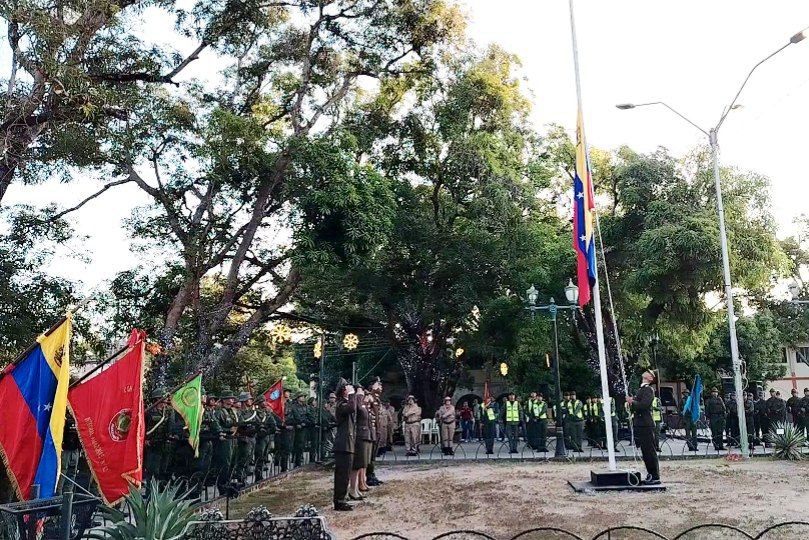 Los guardianes de la patria al sur del orinoco celebran el centenario de la fundación de la ciudad de puerto ayacucho y centenario de la batalla de ayacucho...!!! 
Feliz cumpleaños para la ciudad más joven del país...!!!