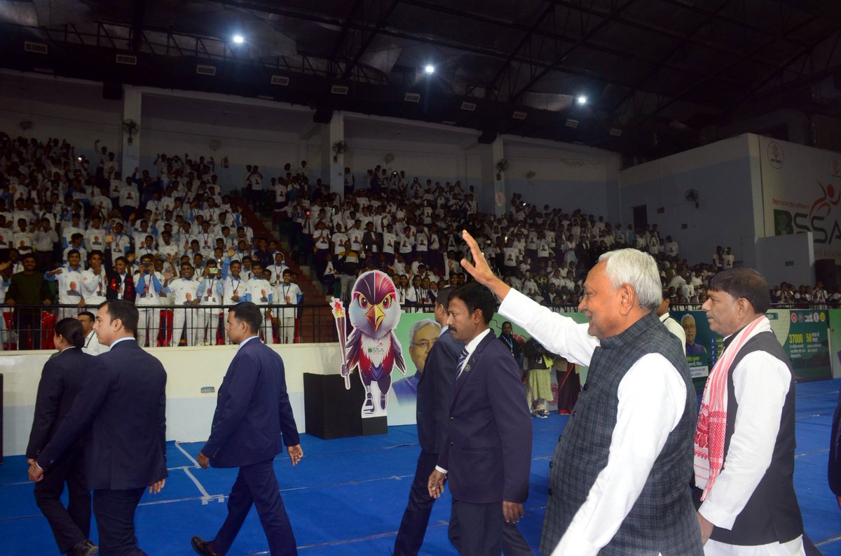 CMBiharNK's tweet photo. खेल और खिलाड़ियों को बढ़ावा देने के लिए प्रतिबद्ध है हमारी सरकार...
खेल प्रतिभाओं की खोज हेतु पाटलिपुत्र खेल परिसर में 'मशाल' कार्यक्रम का शुभारंभ किया।
#JDU #NitishKumar #Bihar #BiharSportsRevolution #MashalProgram #NitishKumarLeadership #PromotingSports https://t.co/EoHs2UitYT