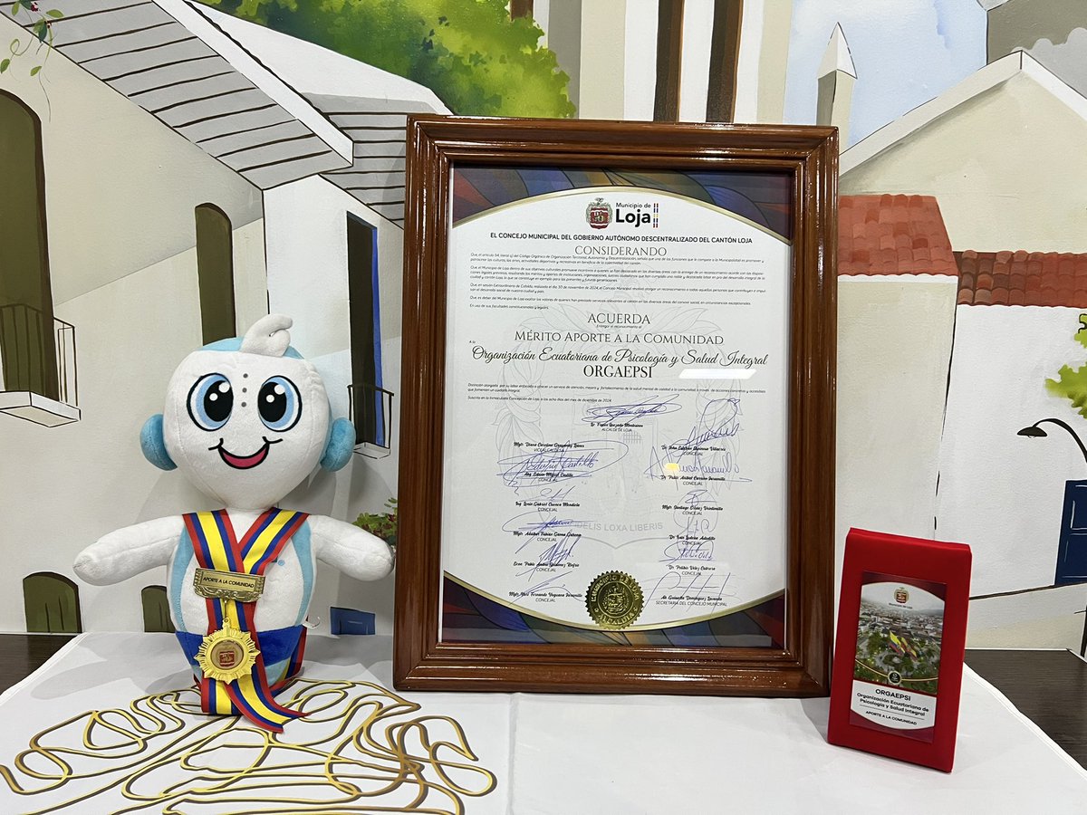 🎖️En la sesión solemne conmemorativa por los 204 años de independencia y 476 años de fundación de Loja, ORGAEPSI tuvo el honor de recibir la condecoración al Mérito 𝐀𝐩𝐨𝐫𝐭𝐞 𝐚 𝐥𝐚 𝐂𝐨𝐦𝐮𝐧𝐢𝐝𝐚𝐝, otorgada por el Cabildo Lojano.🤝