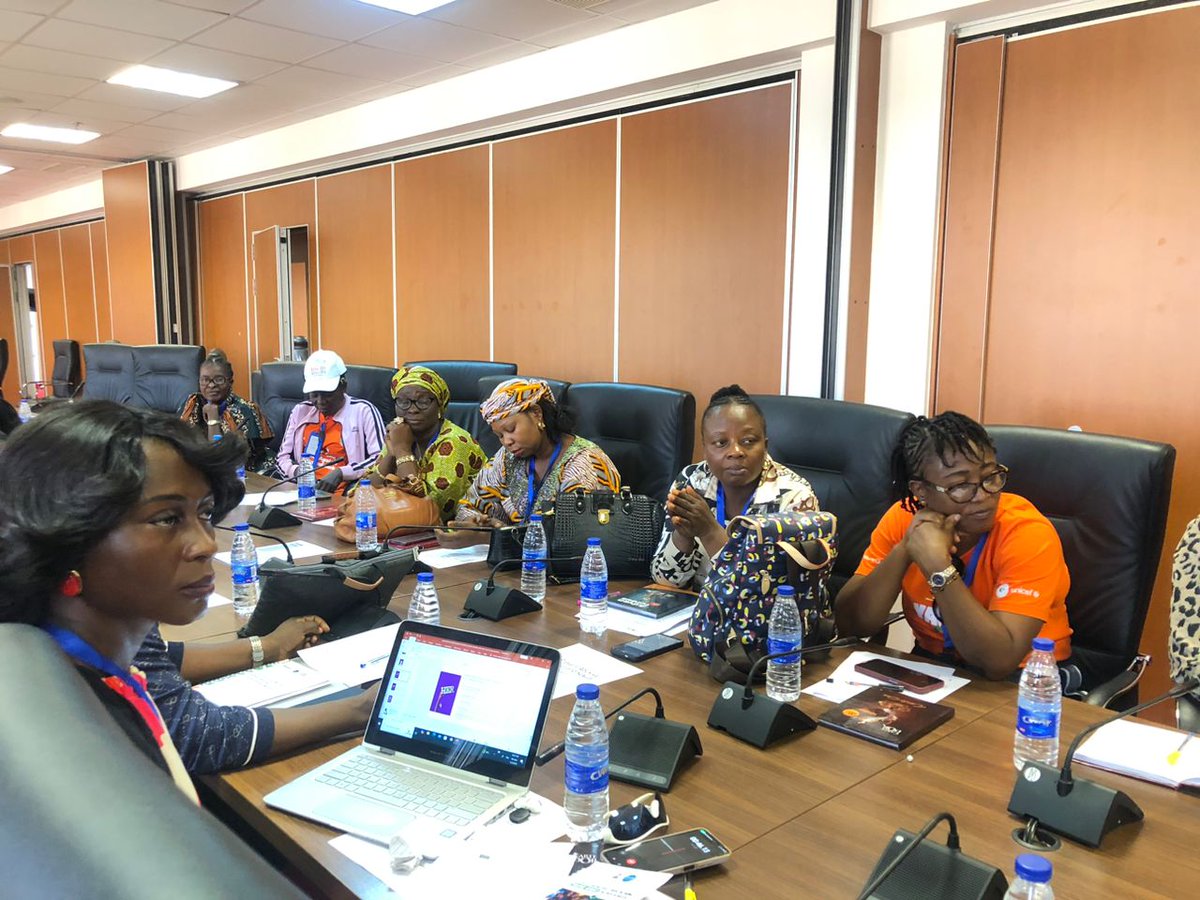 KWARAASWHAN's tweet photo. Workshop on Improving Access to Justice for Women and Girls living with HIV &amp; AIDS in Nigeria organised by @UnaidsNigeria to Commemorate the 16 Days of Activism 2024 with ASWHAN members sharing experiences

#16DaysofActivism
#ASWHANWomen
#AswhanNg
#NoExcuse
#StopViolence https://t.co/ywQDeyL30n