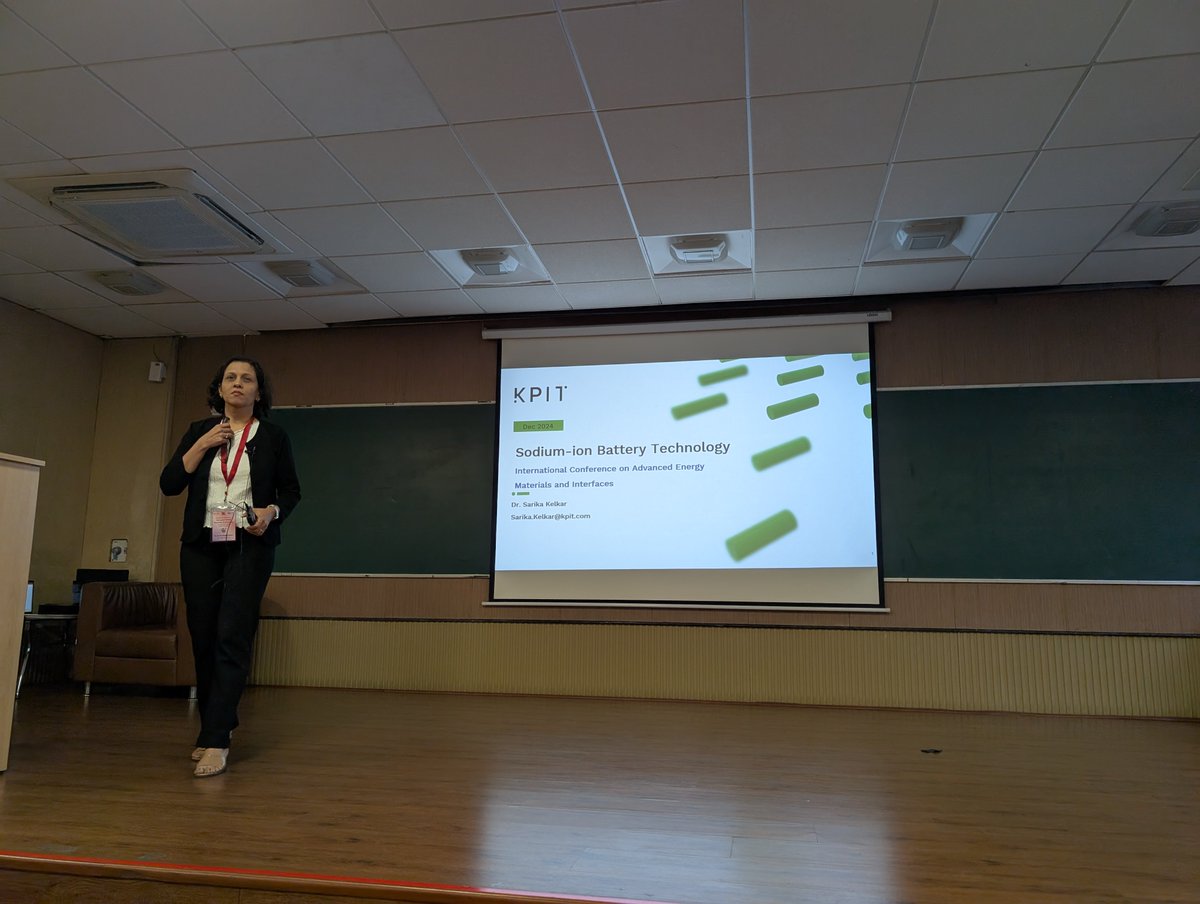 aemi_2024's tweet image. 🎉 Day 1 of #AEMI2024 is wrapping up! Fantastic lectures on advanced materials research for energy science. Thanks to all the speakers and participants for an inspiring day!
🔗 advancedenergymaterials2024.com
AdvancedEnergyMaterials #EnergyScience #Conference #Innovation