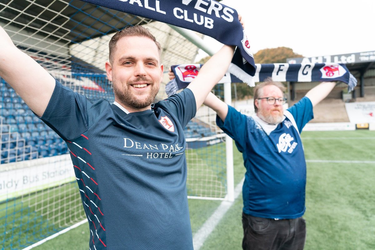 soraithband's tweet photo. We are really grateful to have made nearly £200 for @RaithRoversCF  already this month and really appreciate everyone who has donated. We think we can make a lot more though, so if you can, please head to https://t.co/SKijsiLDDu Link also in bio. 💙

📸 Kyle Burgess Photography https://t.co/6Ic9ateuGw